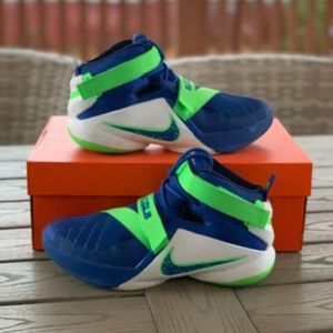 🔫NEED GONE ASAP🧿LeBron Solider 9 “Sprite”